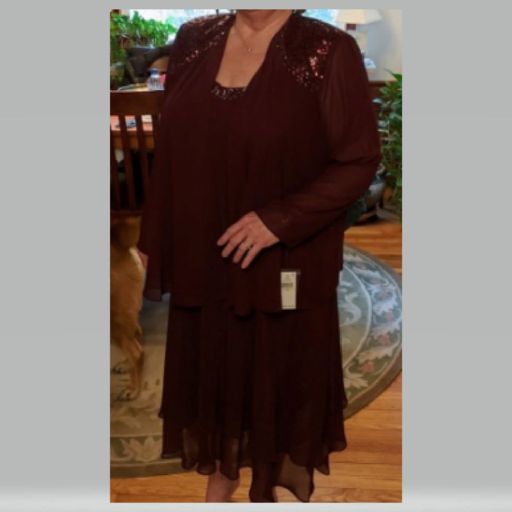MOB EMBELLISHED 2 PC BURGUNDY DRESS
